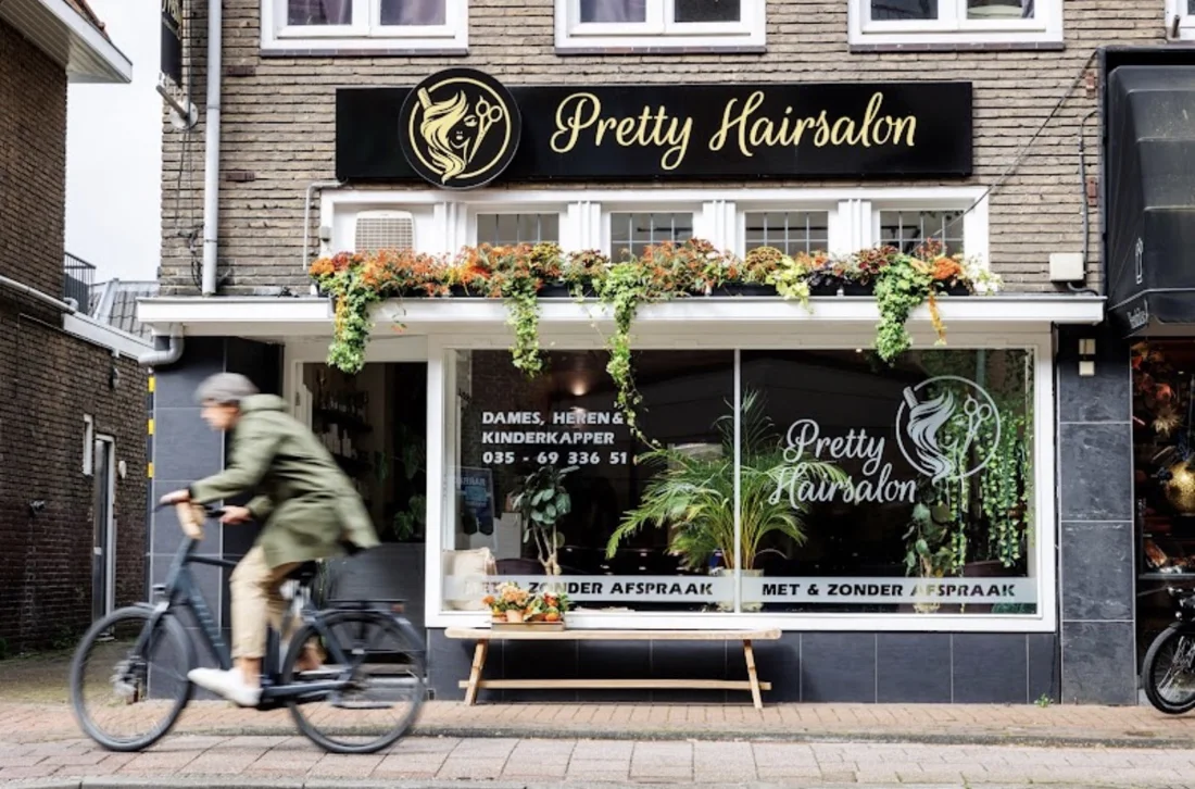 De gevel van Pretty Hair Salon